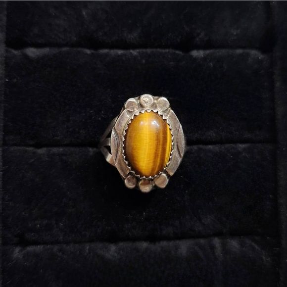 VINTAGE Sterling Silver Tigers Eye Ring Size 8 Gemstone Cabochon - Picture 2 of 7